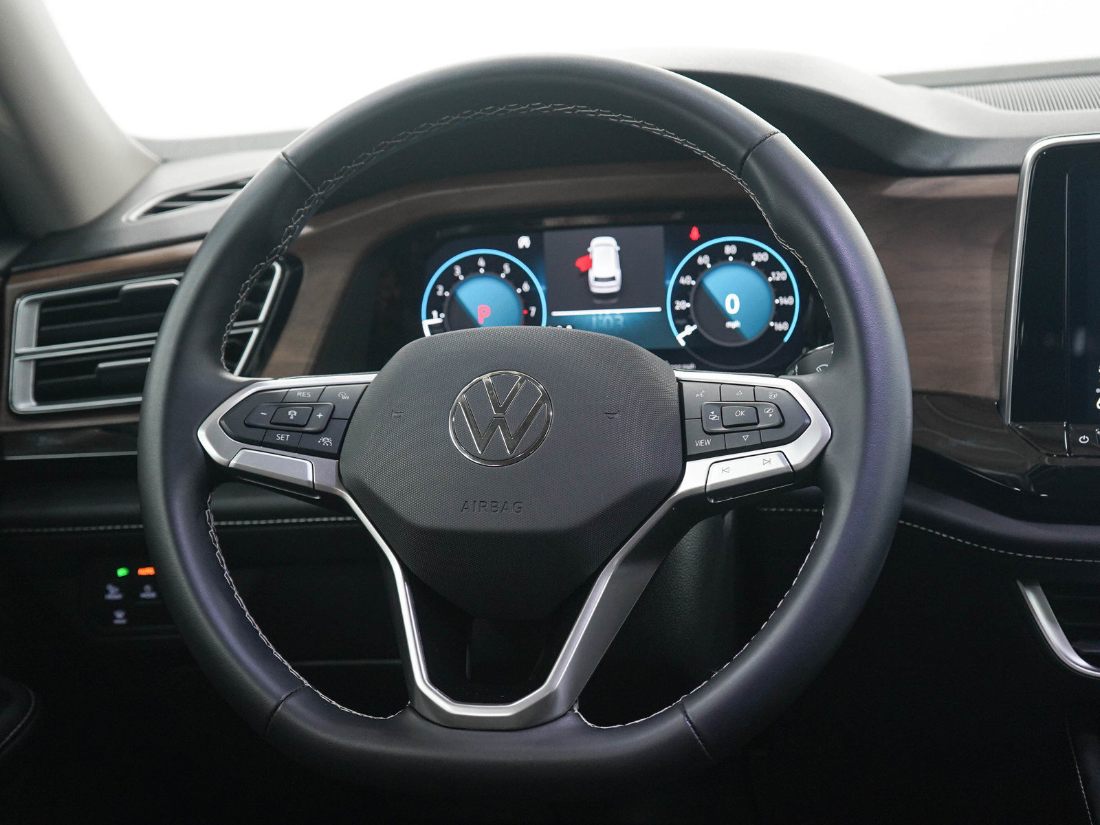 Used 2026 Volkswagen Atlas SE AWD/4WD image 18