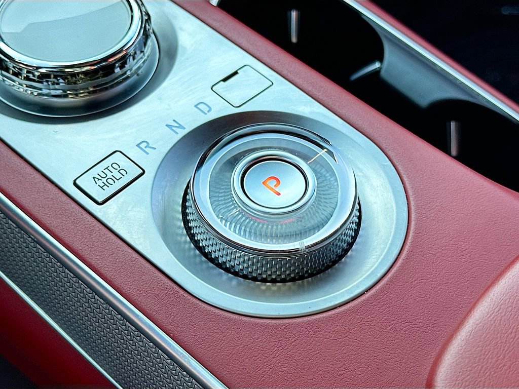 Used 2023 Genesis GV70 2.5T w/ Sport Prestige Package image 17