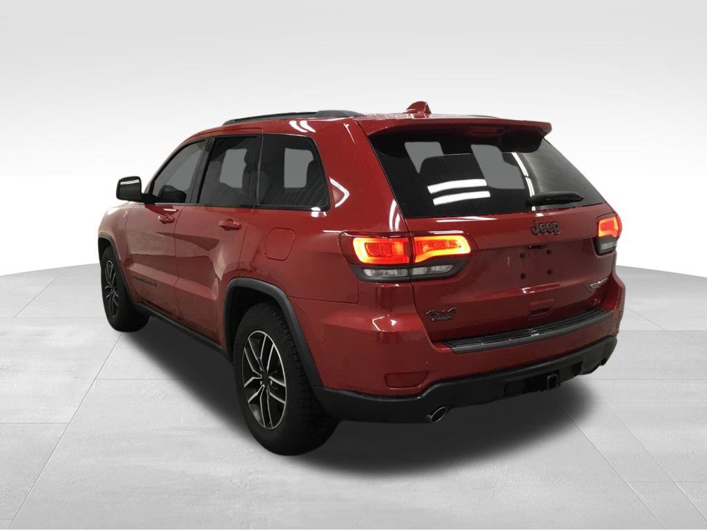 Used 2021 Jeep Grand Cherokee Trailhawk AWD/4WD image 14