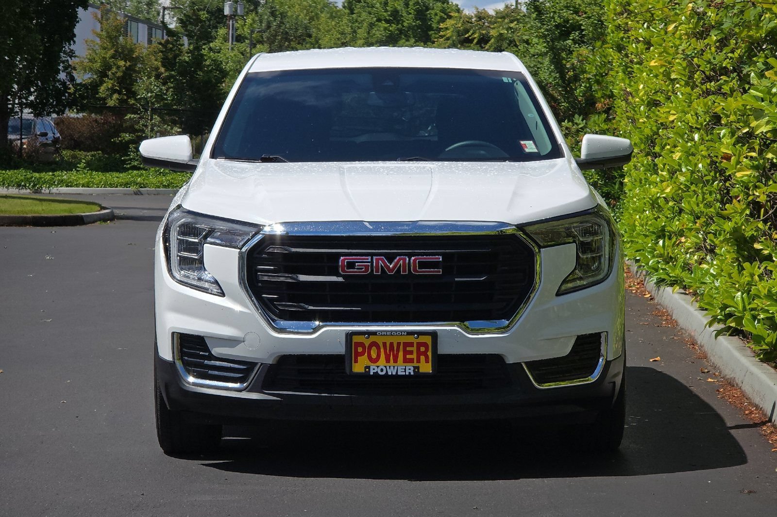 Used 2022 GMC Terrain SLE AWD/4WD image 9