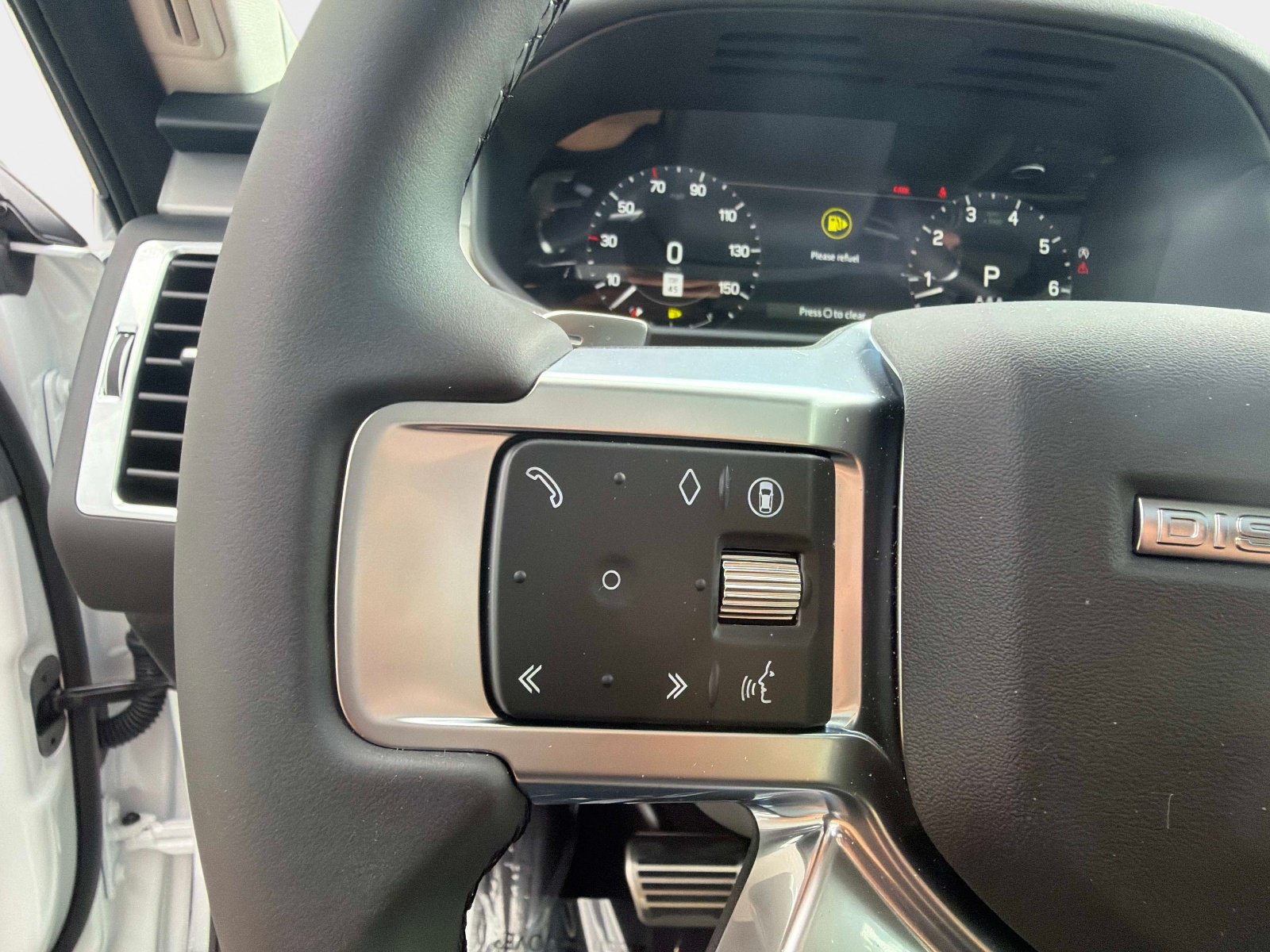 New 2026 Land Rover Discovery Dynamic SE AWD/4WD image 27