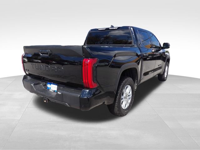 Used 2022 Toyota Tundra SR5 w/ SR5 Convenience Package AWD/4WD image 7