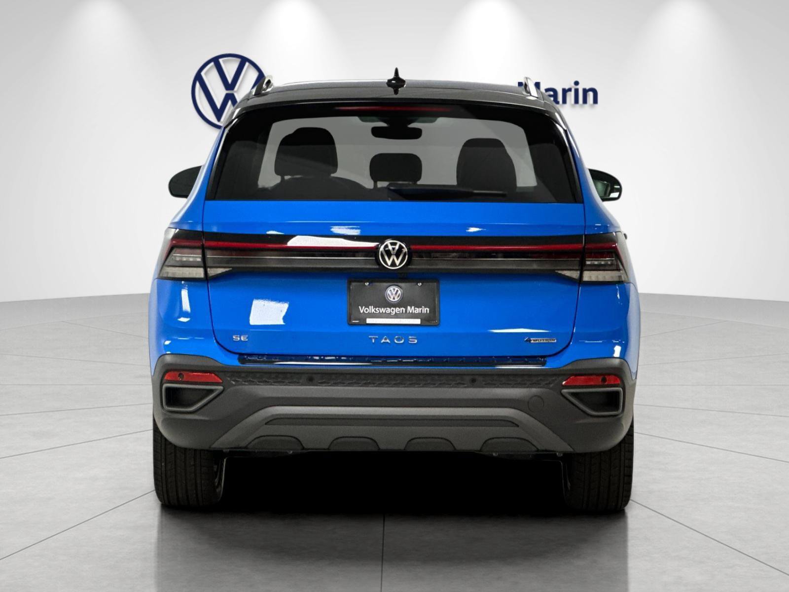 New 2025 Volkswagen Taos SE AWD/4WD image 4