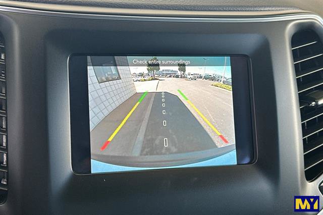Used 2021 Jeep Cherokee Latitude Lux FWD image 26