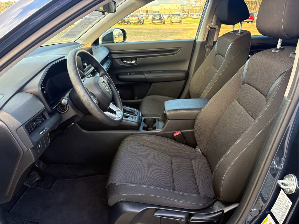 Used 2025 Honda CR-V LX image 10
