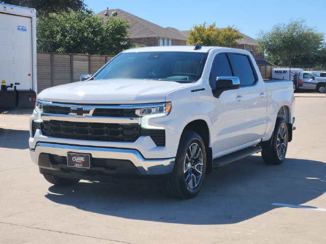 Used 2024 Chevrolet Silverado 1500 LT w/ Leather Package RWD image 12