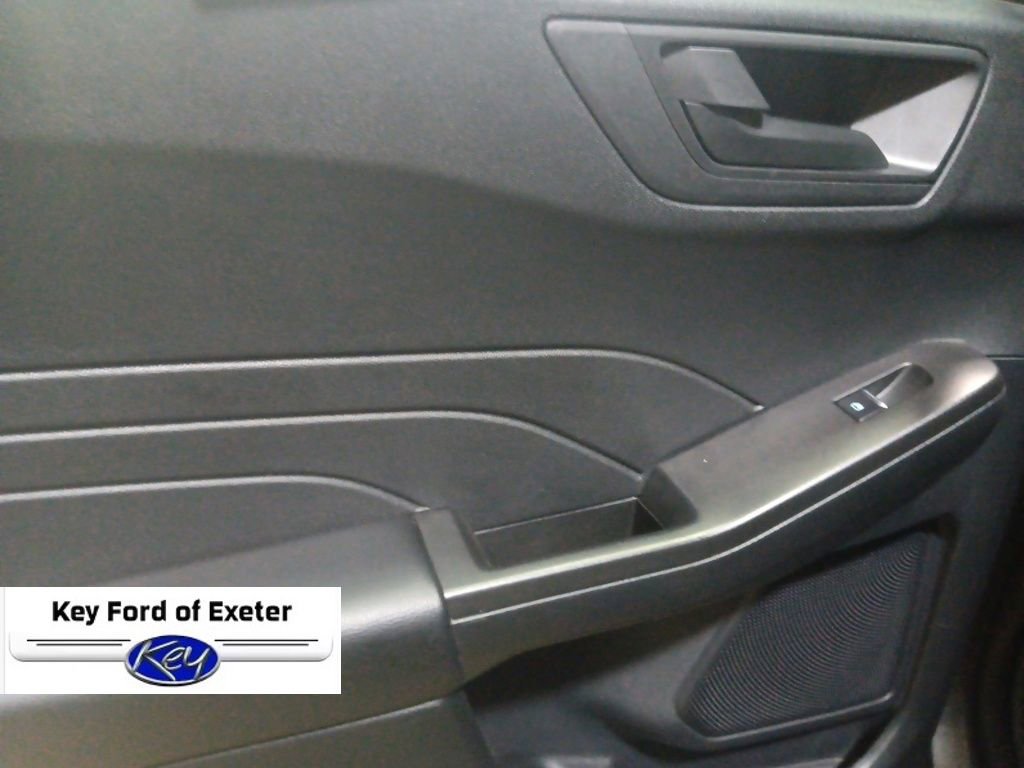 Used 2025 Ford Escape Active w/ Cold Weather Package image 15