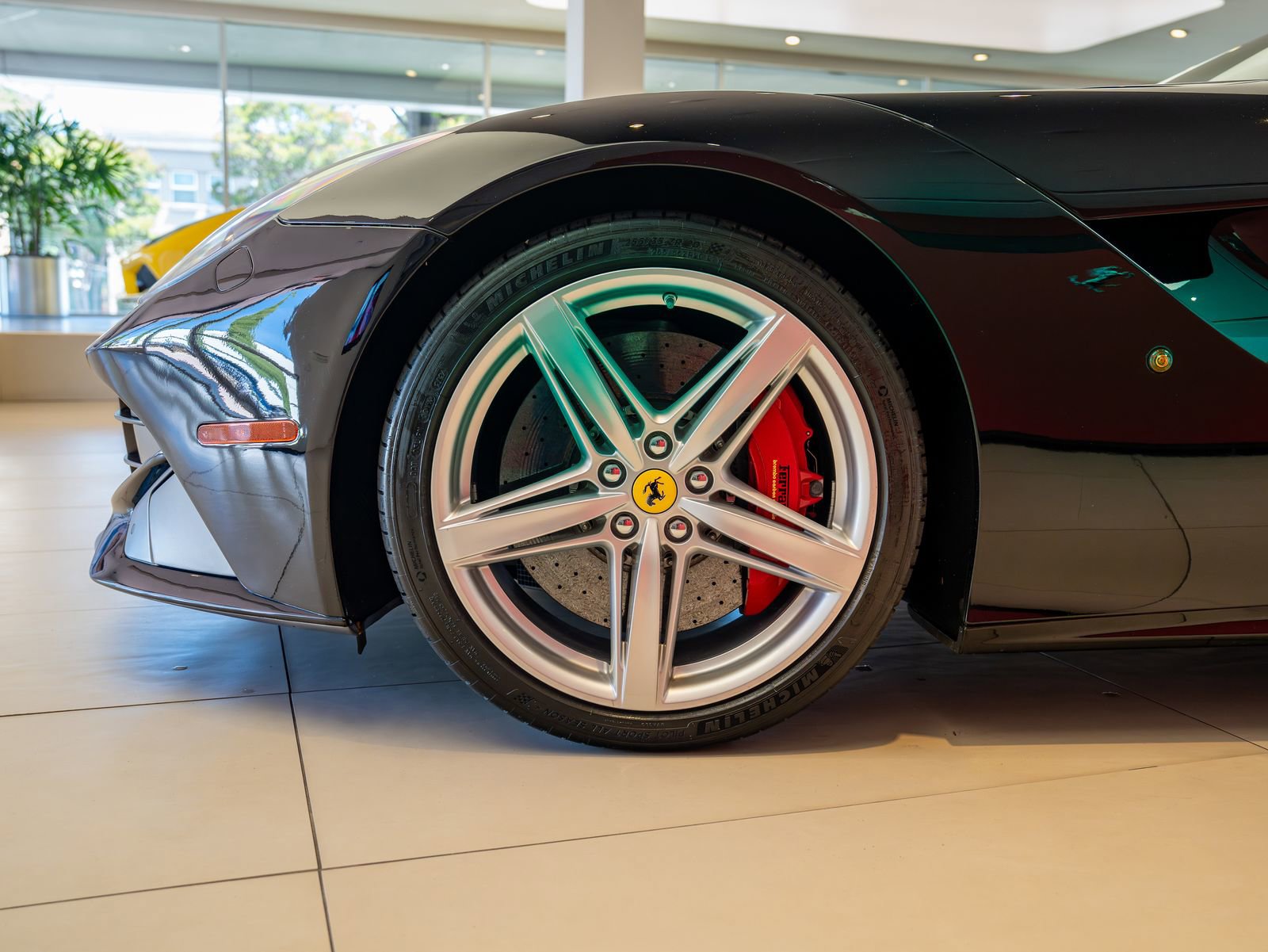 Used 2014 Ferrari F12 Berlinetta RWD image 3