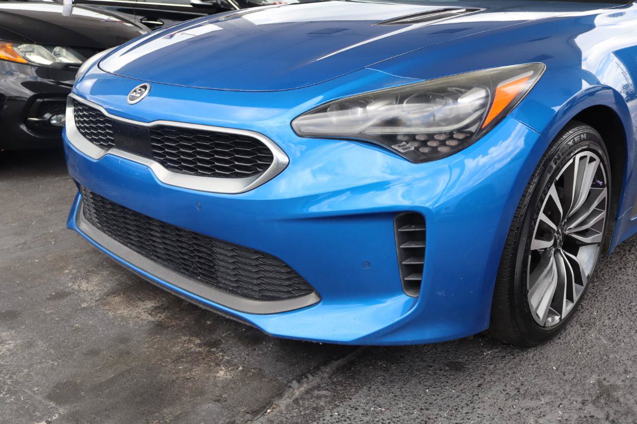 Used 2018 Kia Stinger Premium RWD image 29