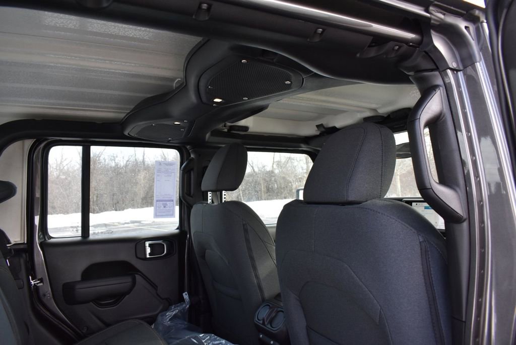 New 2026 Jeep Gladiator Sport AWD/4WD image 29