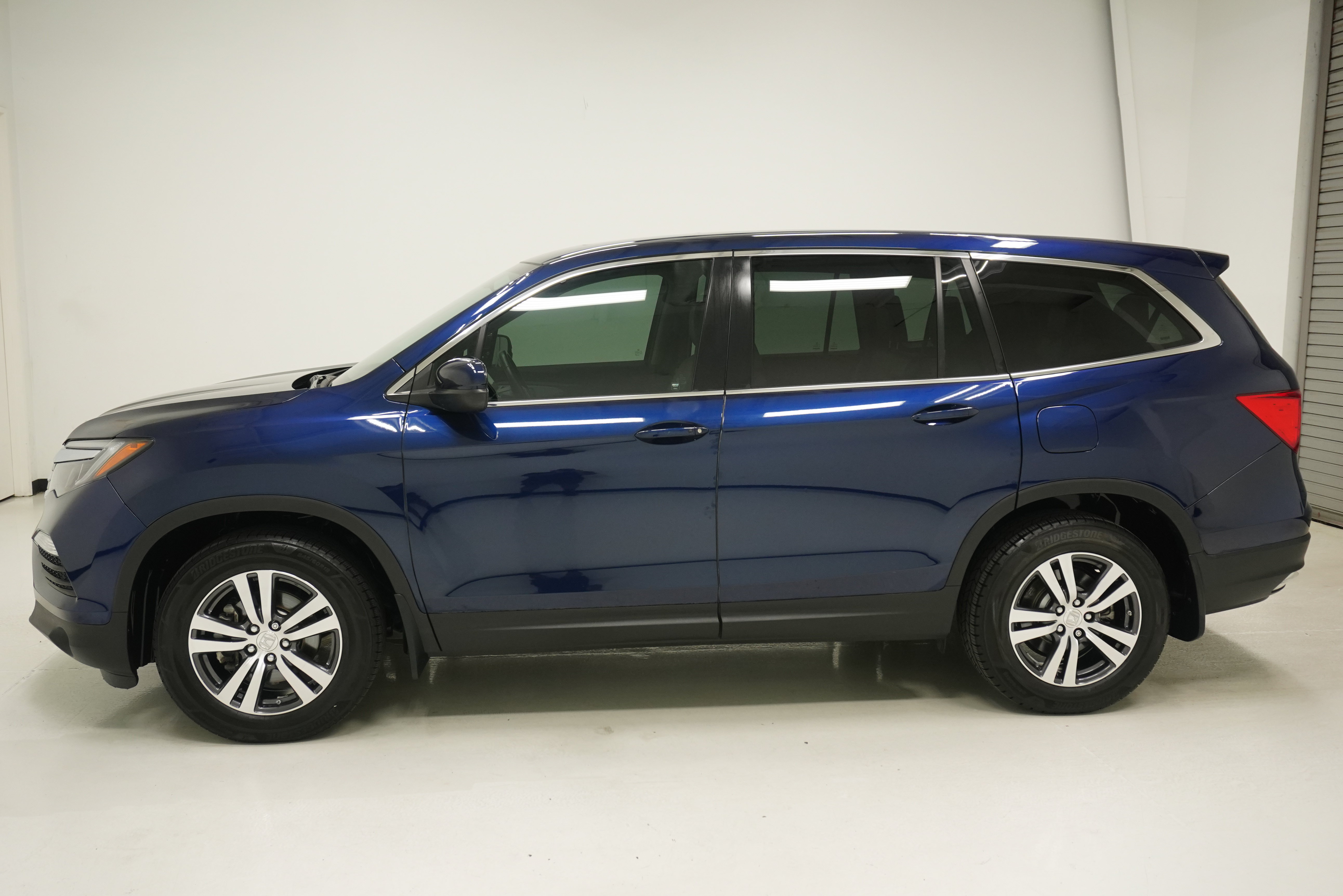 Used 2017 Honda Pilot EX-L image 7
