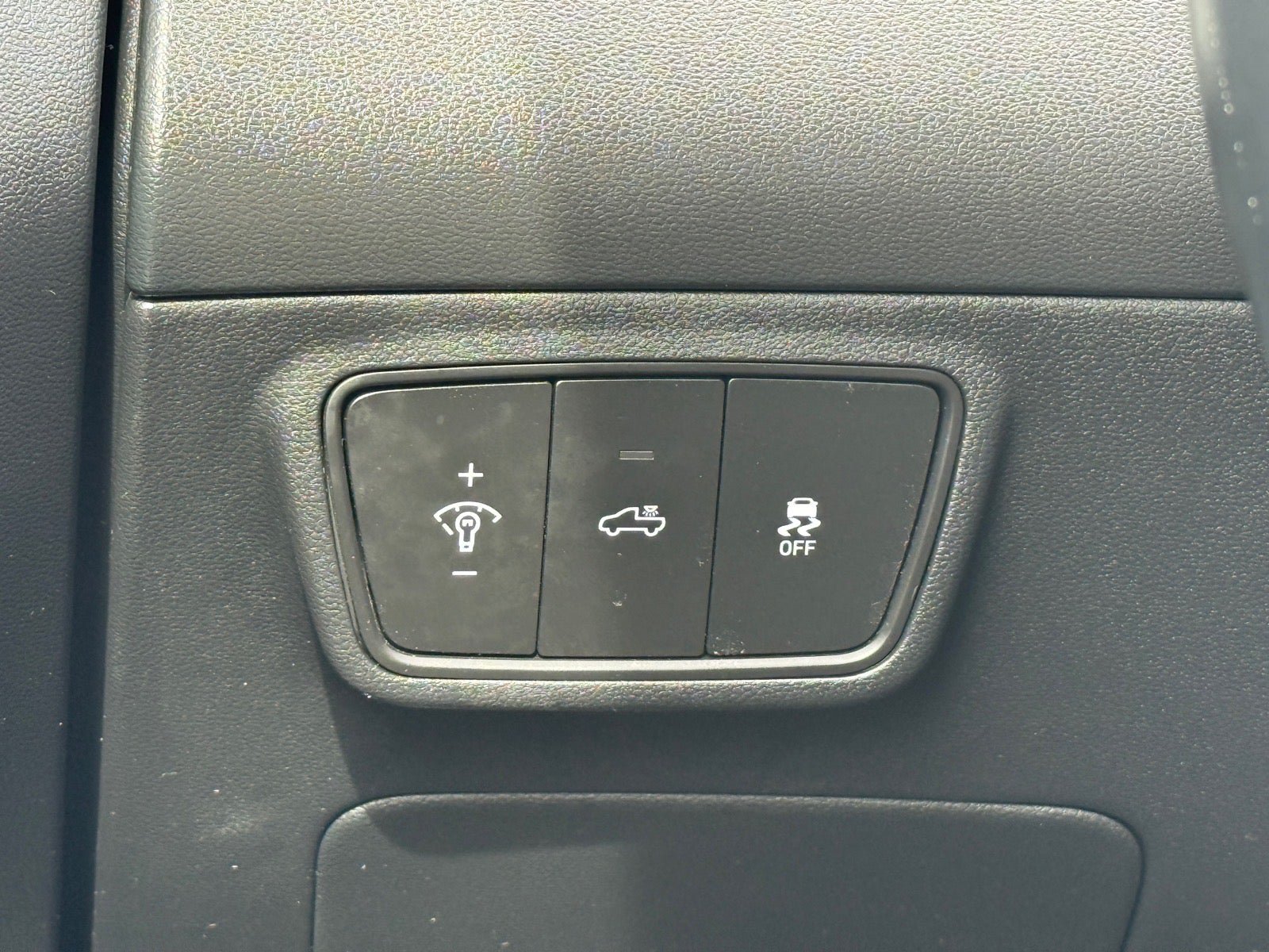 Used 2024 Hyundai Santa Cruz Limited AWD/4WD image 18