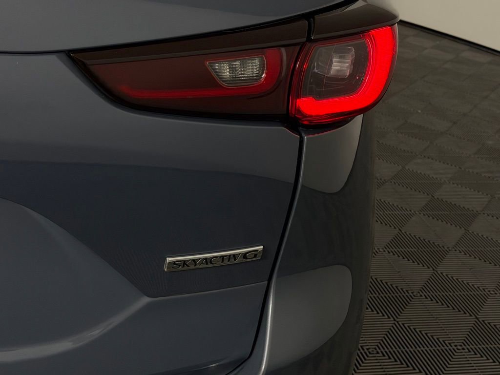 Used 2023 MAZDA CX-5 Carbon Edition AWD/4WD image 12
