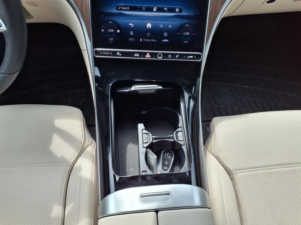 New 2025 Mercedes-Benz C 300 4MATIC Sedan image 21