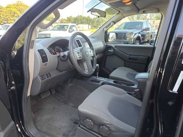 Used 2015 Nissan Xterra S AWD/4WD image 12