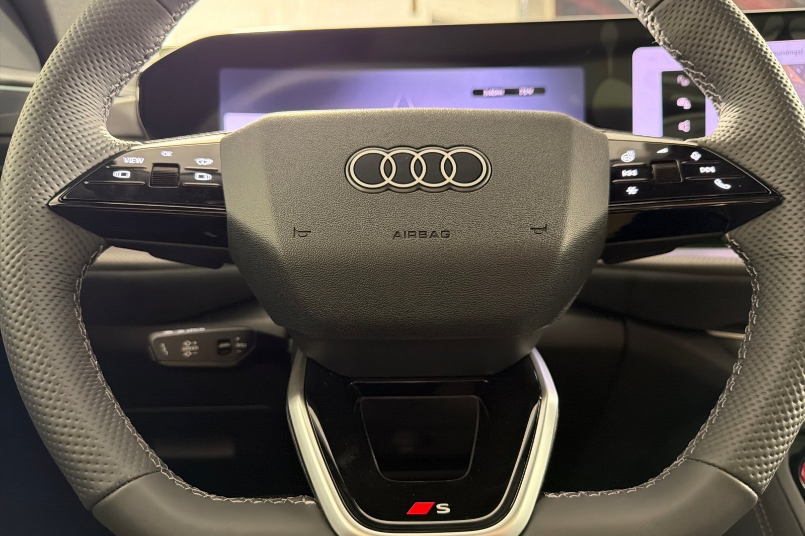 New 2026 Audi SQ5 Premium Plus AWD/4WD image 22