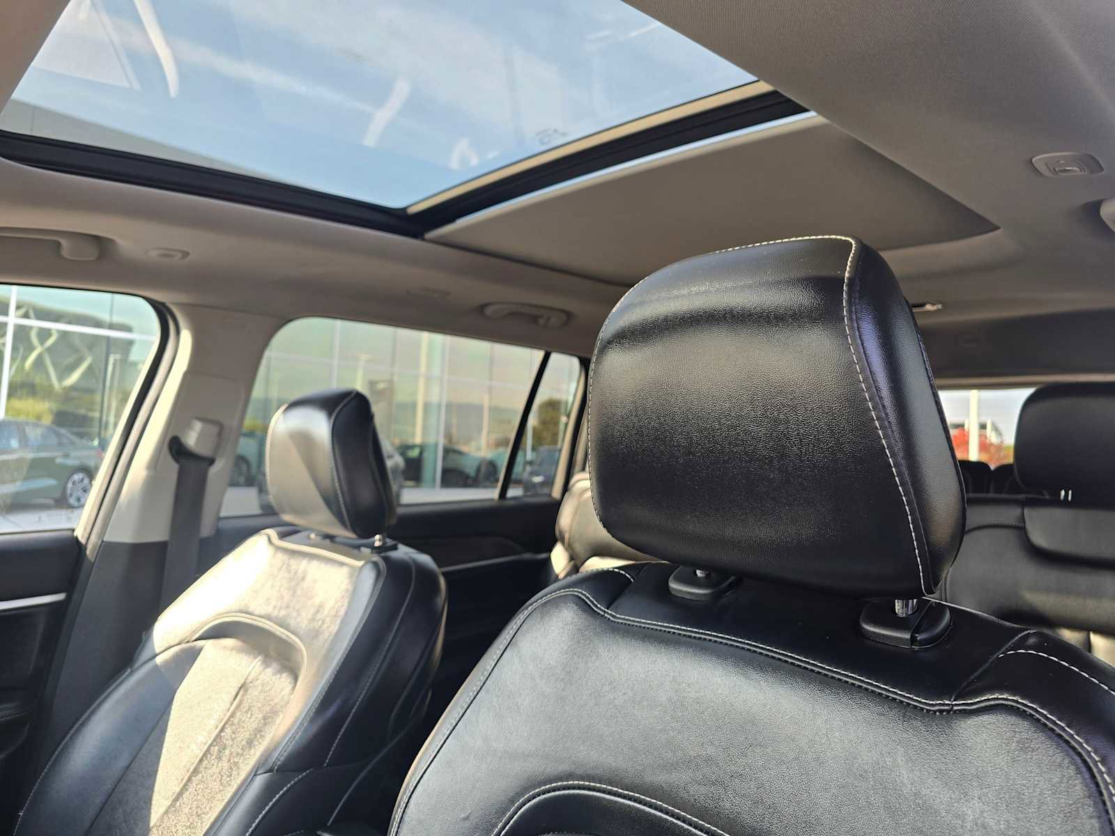 Used 2021 Jeep Grand Cherokee L Limited image 24