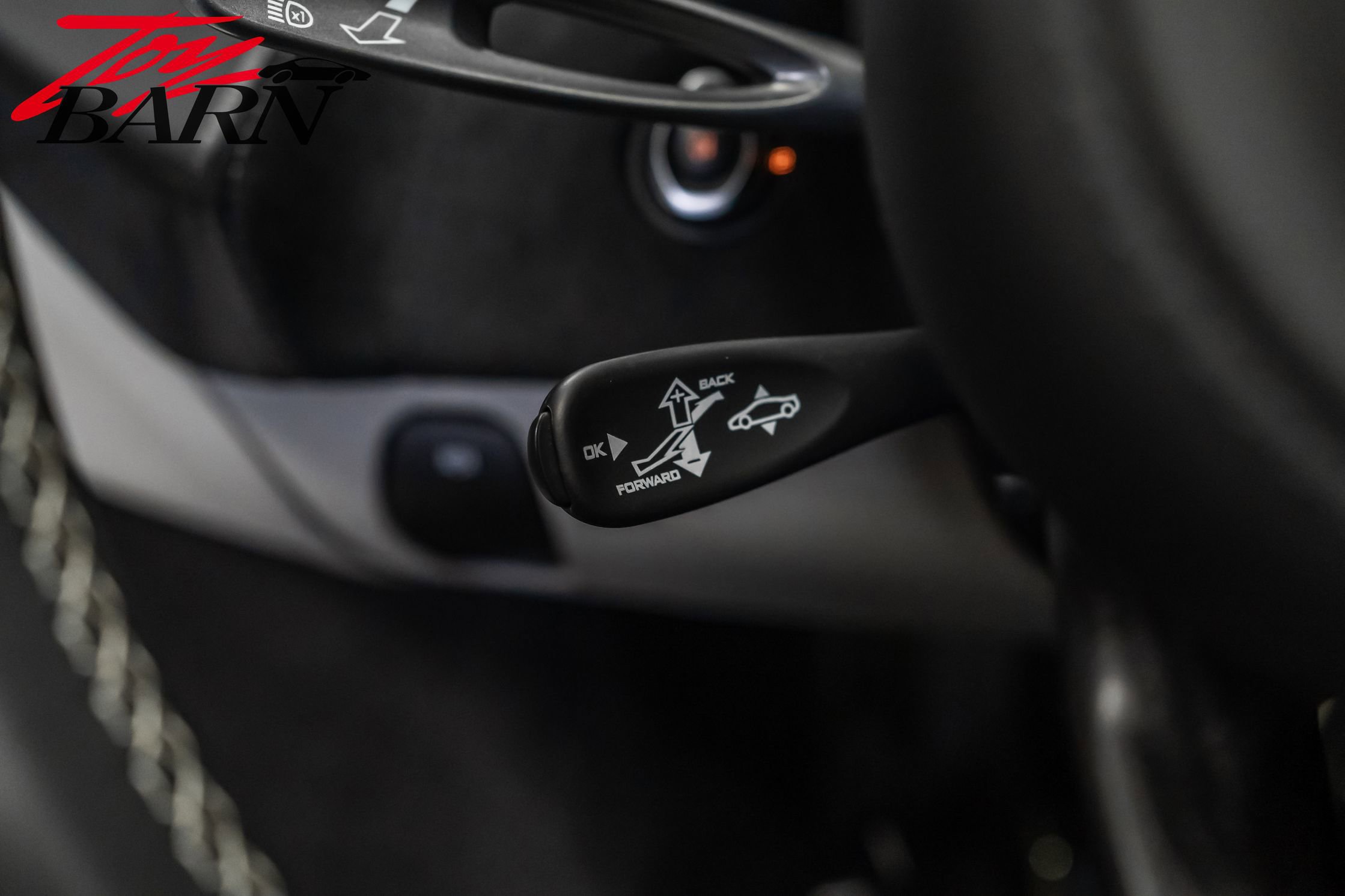 Used 2019 McLaren 570S Spider image 42