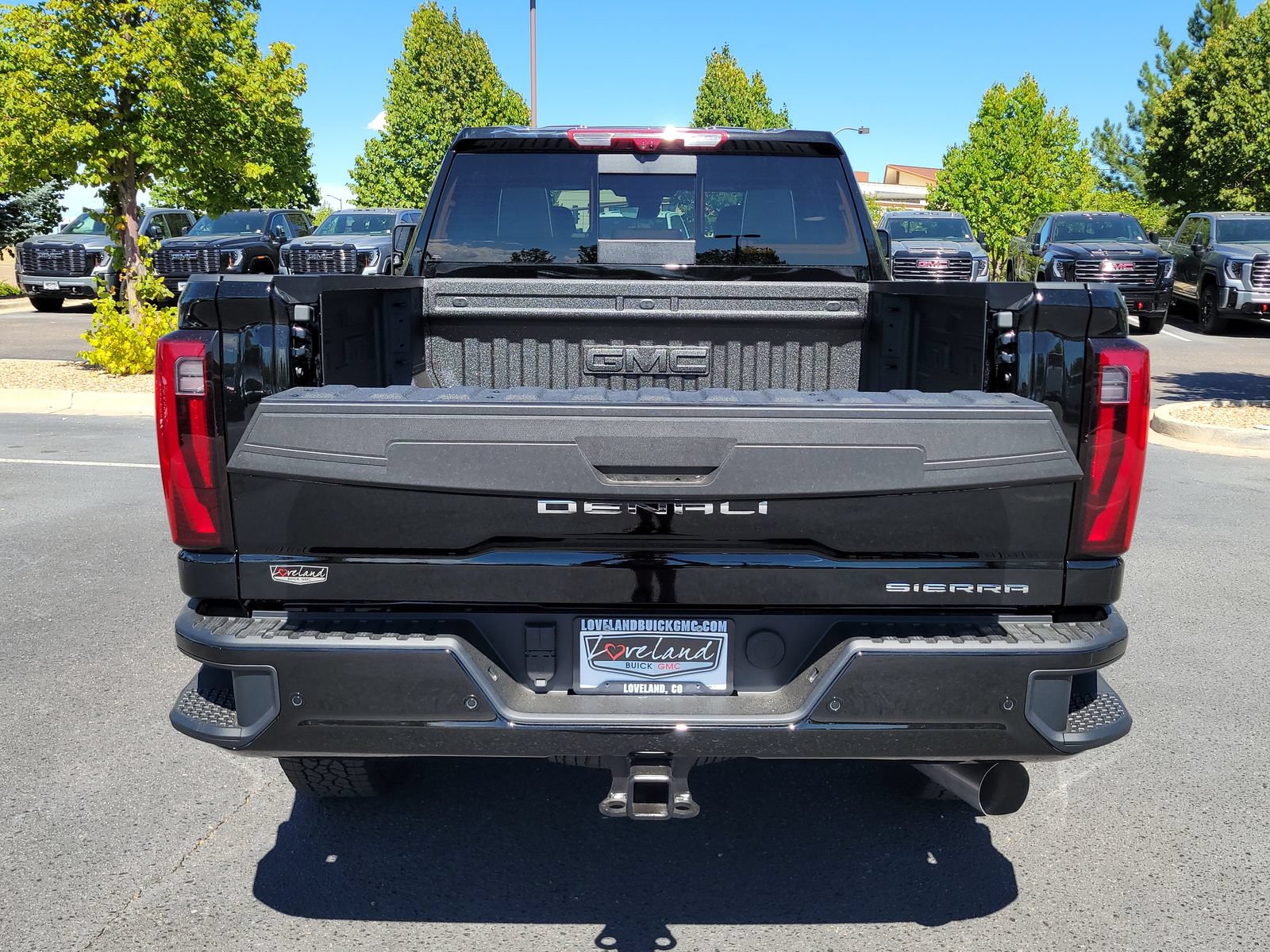New 2026 GMC Sierra 3500 Denali Ultimate AWD/4WD image 10