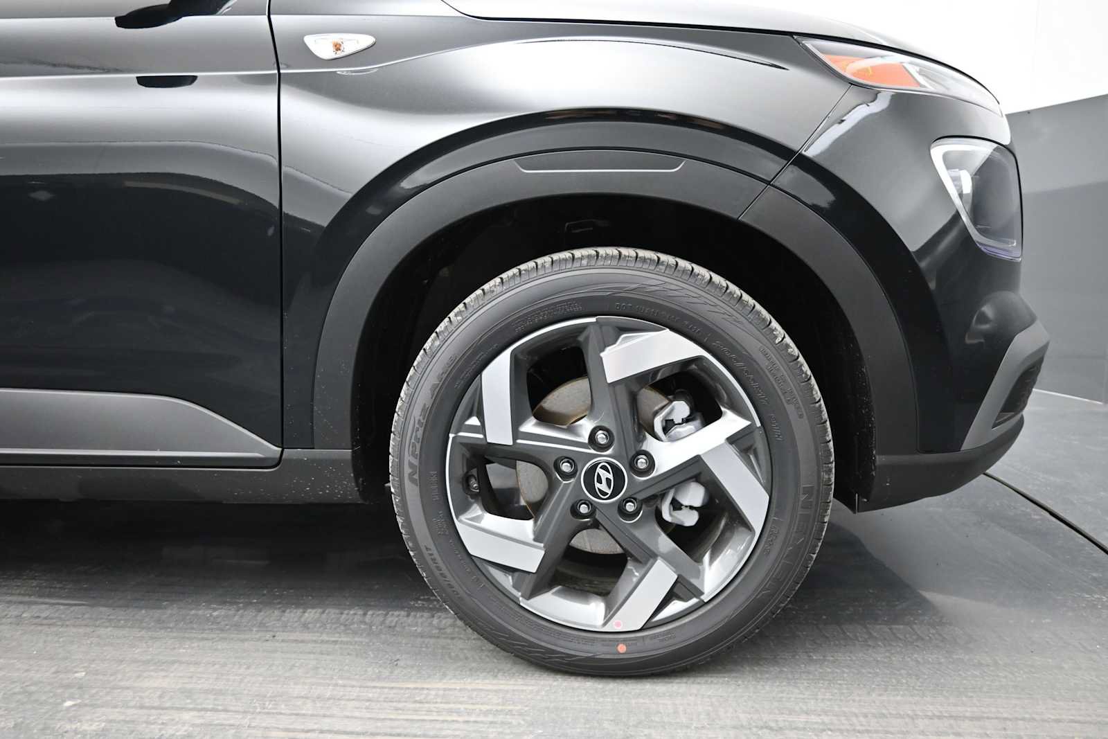 New 2026 Hyundai Venue SEL FWD image 10