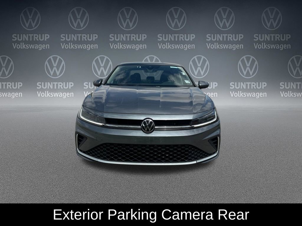 Used 2025 Volkswagen Jetta SE FWD image 10
