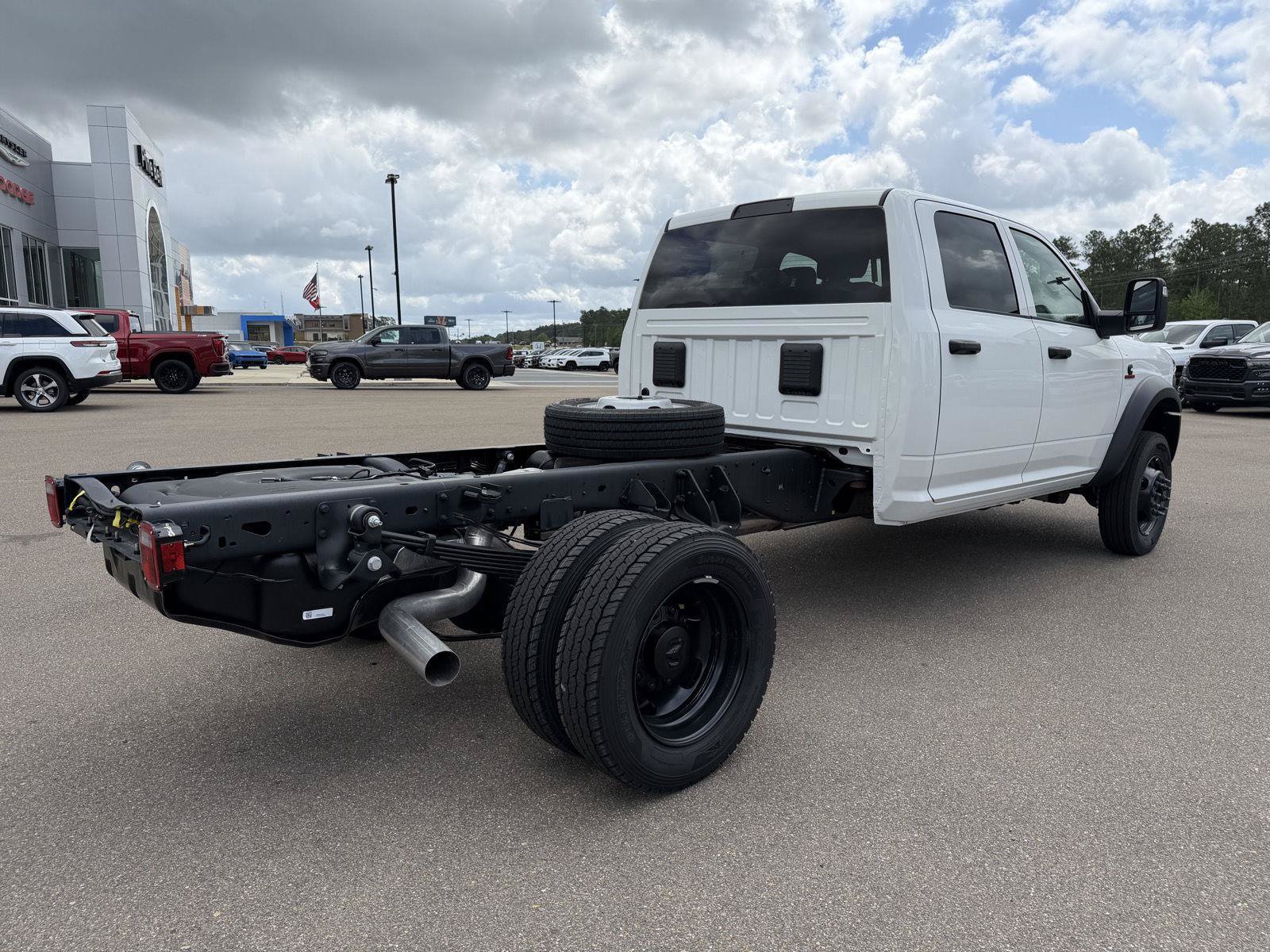 New 2026 RAM 4500 Tradesman AWD/4WD image 6