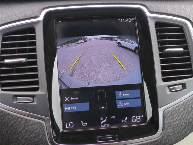 Used 2022 Volvo XC90 T6 Momentum AWD/4WD image 14