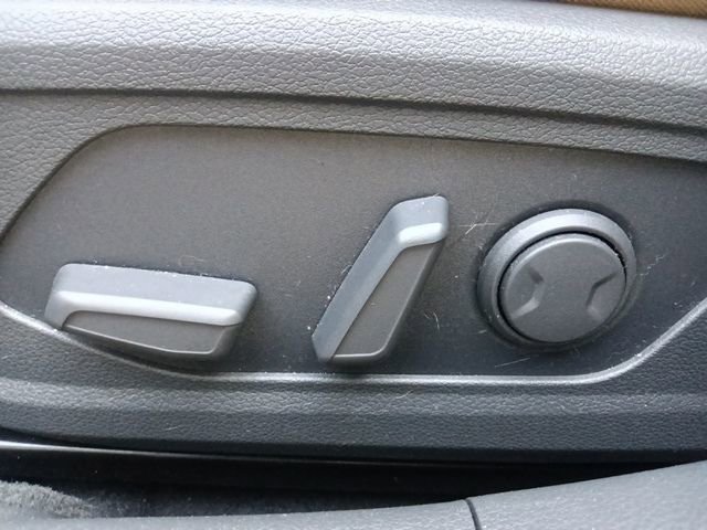 Used 2024 Hyundai Sonata Limited image 17