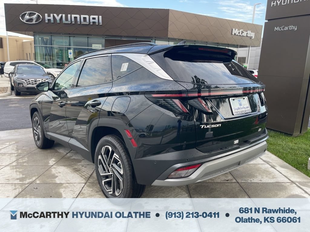 Used 2025 Hyundai Tucson Limited AWD/4WD image 14