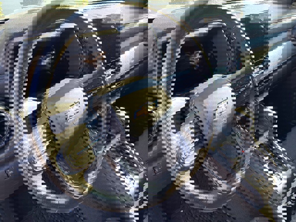 Used 2024 Chevrolet Colorado W/T image 6