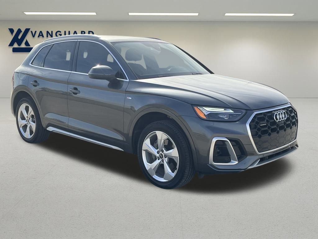 Used 2022 Audi Q5 2.0T Premium Plus w/ Premium Plus Package image 9