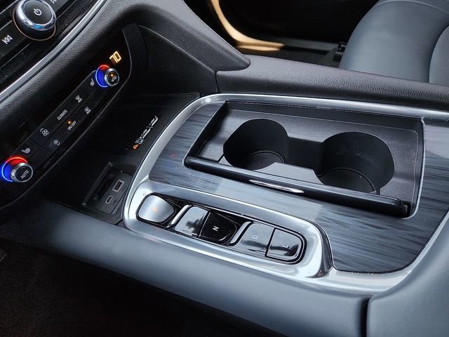 Certified 2023 Buick Enclave Essence w/ Sport Touring Edition image 25