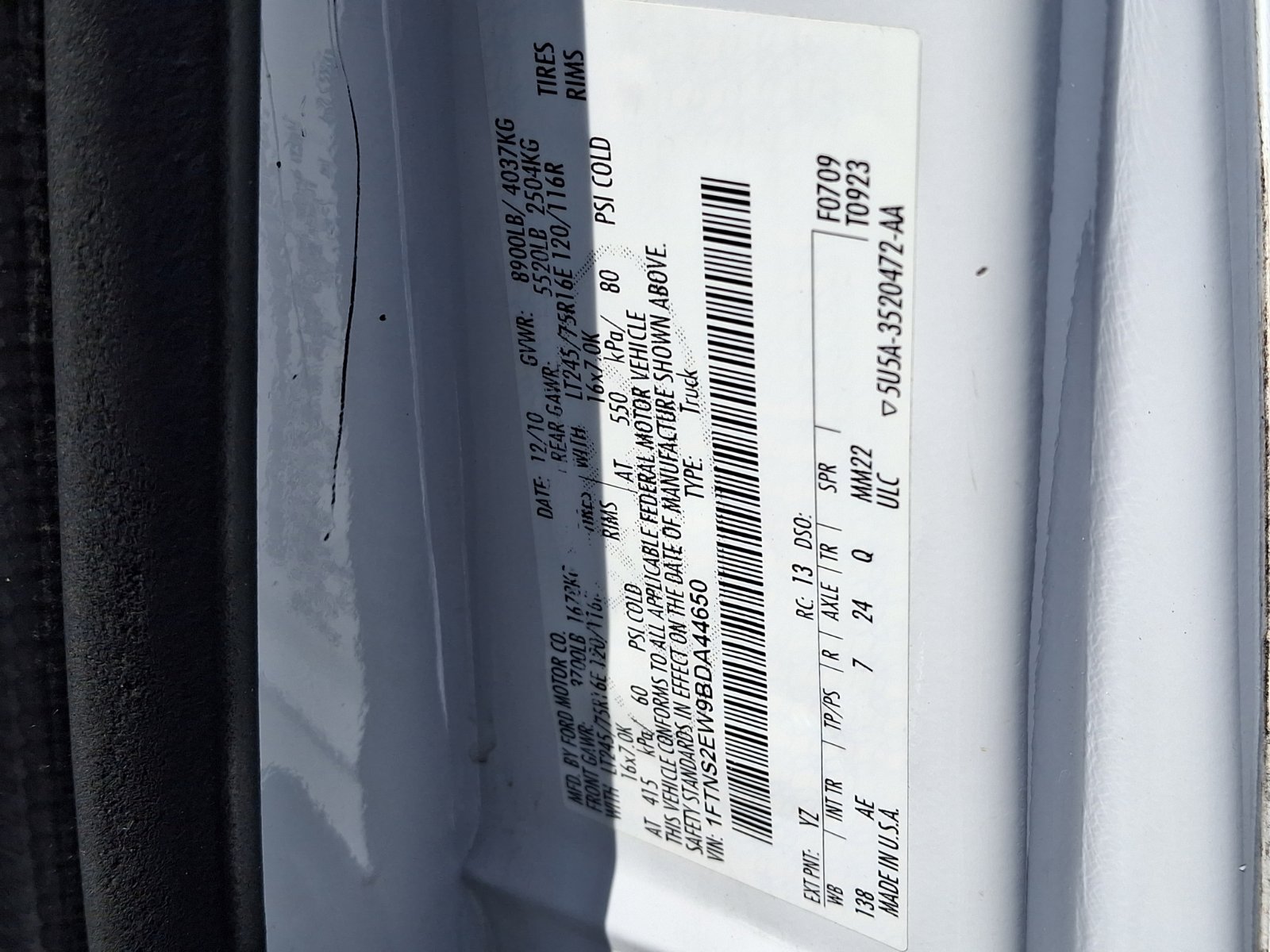 Used 2011 Ford E-250 and Econoline 250 Extended w/ Commercial Cargo Van Pkg image 30