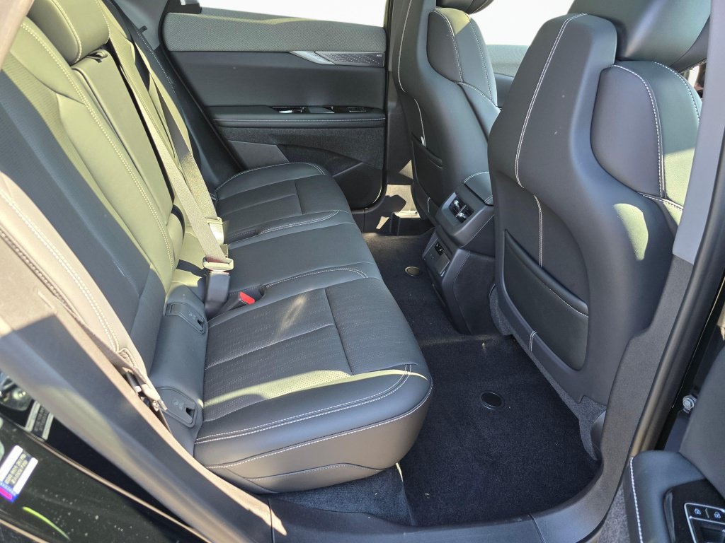 New 2026 Cadillac Optiq Luxury 2 AWD/4WD image 22