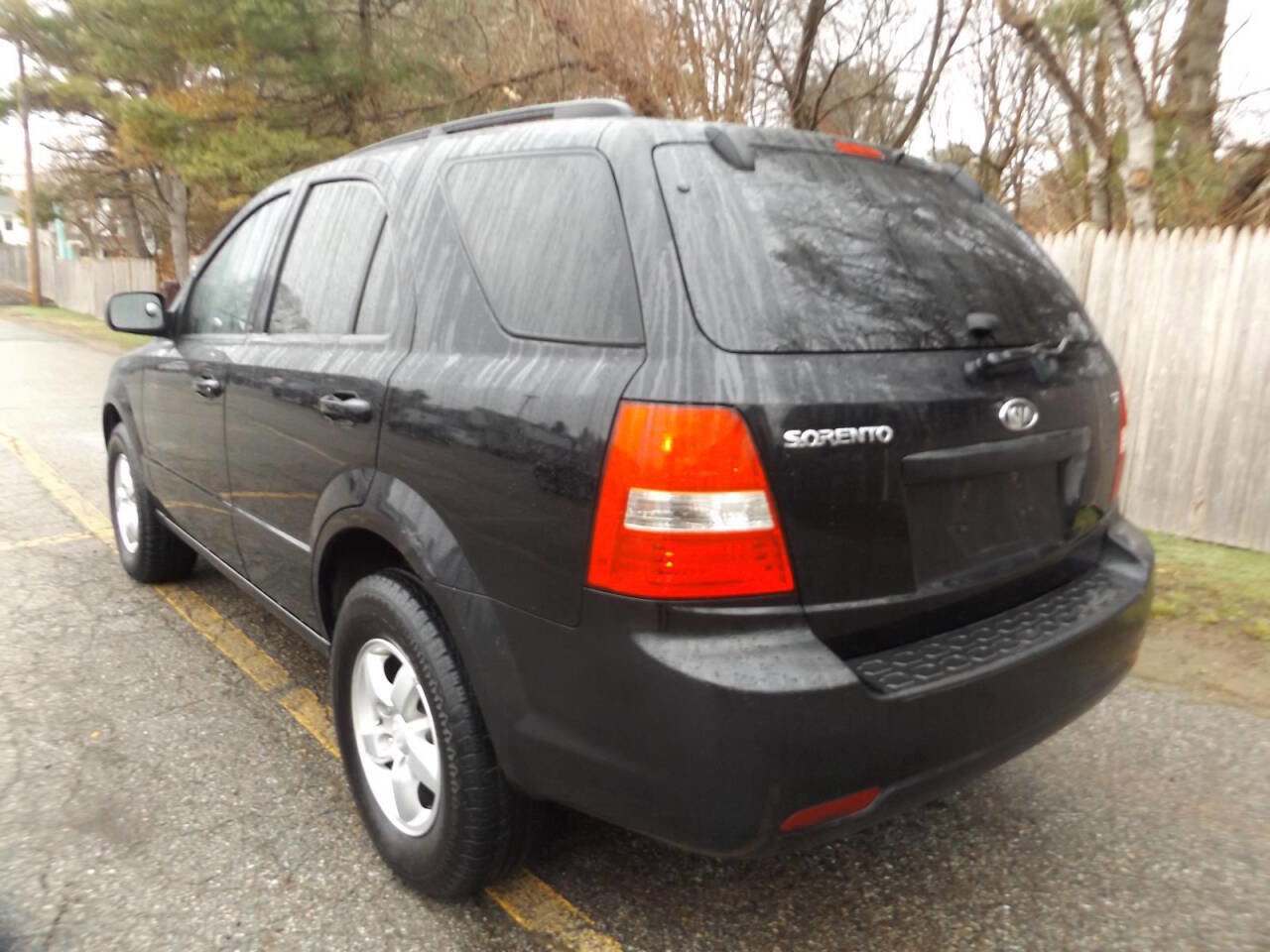 Used 2009 Kia Sorento LX image 3
