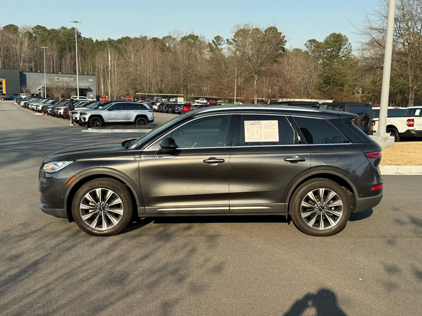 Used 2020 Lincoln Corsair Reserve w/ Equipment Group 202A image 2