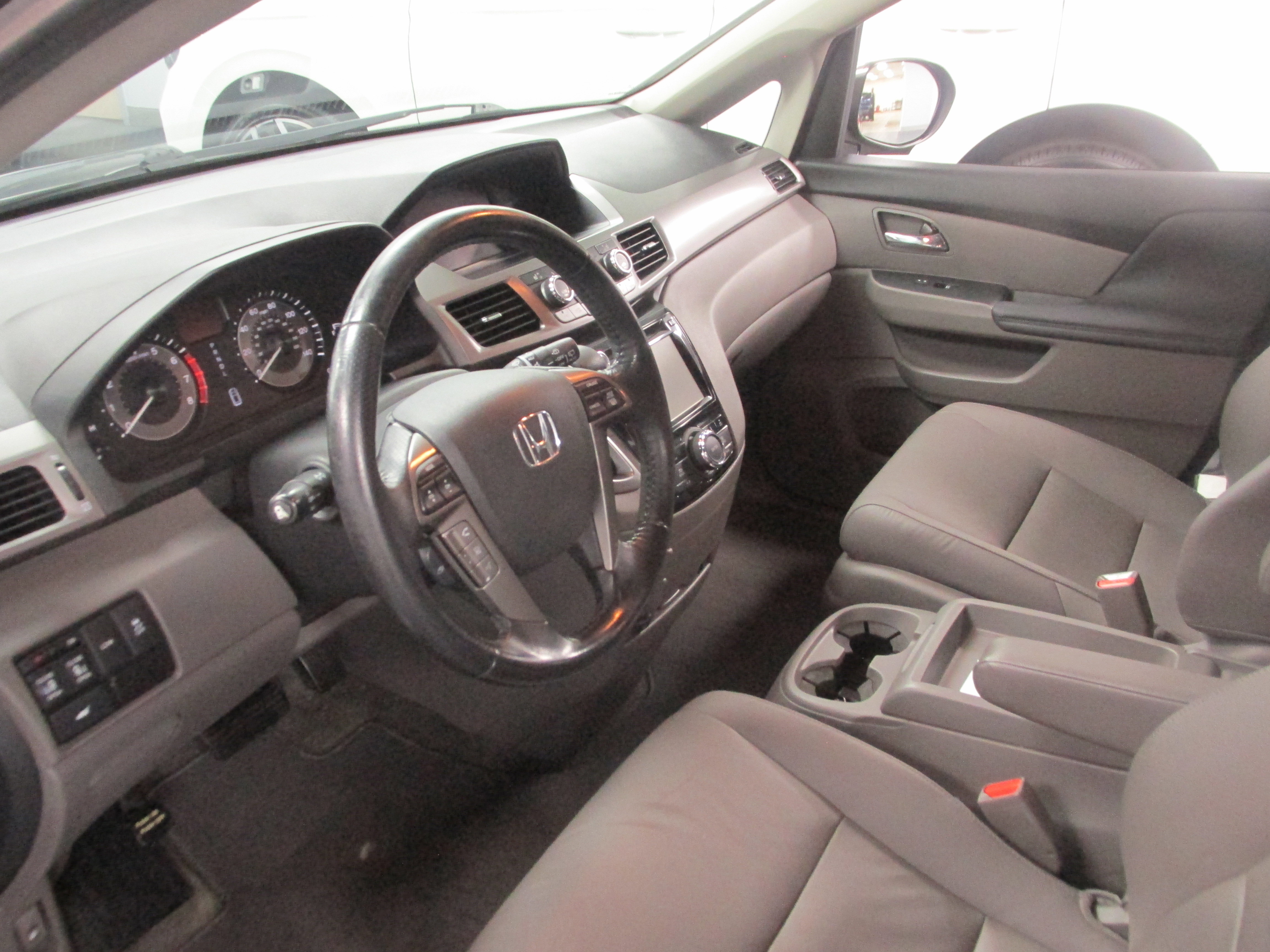 Used 2016 Honda Odyssey EX-L image 21