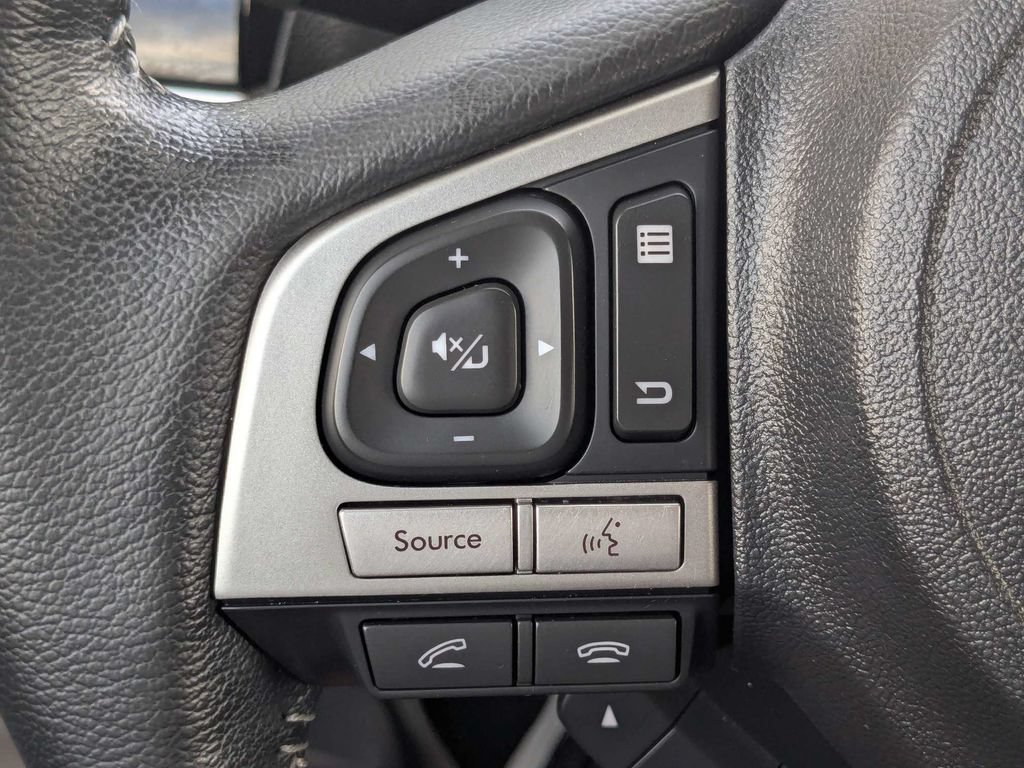 Used 2018 Subaru Forester 2.5i Touring w/ Popular Package #3B AWD/4WD image 33