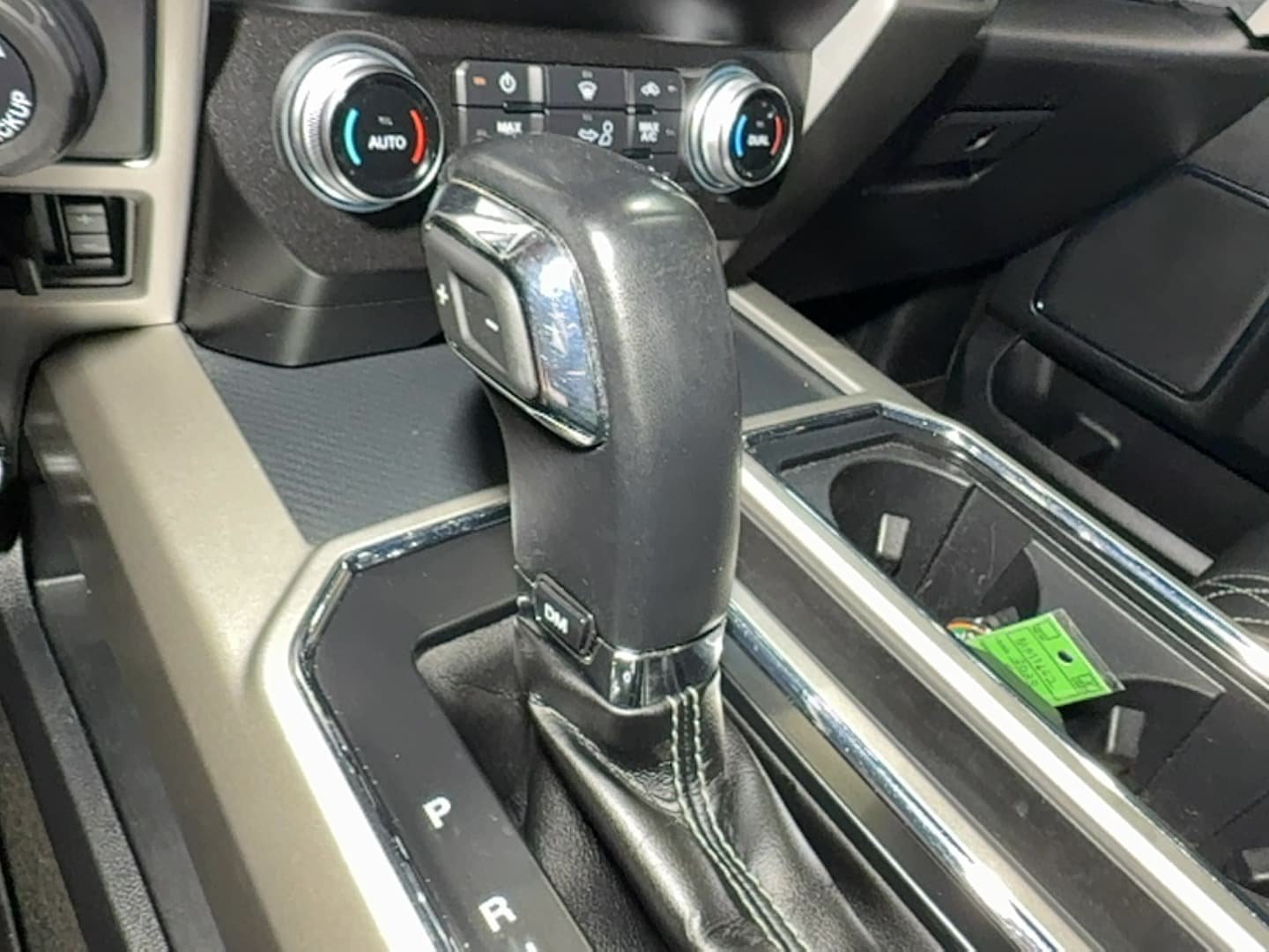 Used 2020 Ford F150 Lariat w/ Equipment Group 502A Luxury AWD/4WD image 45