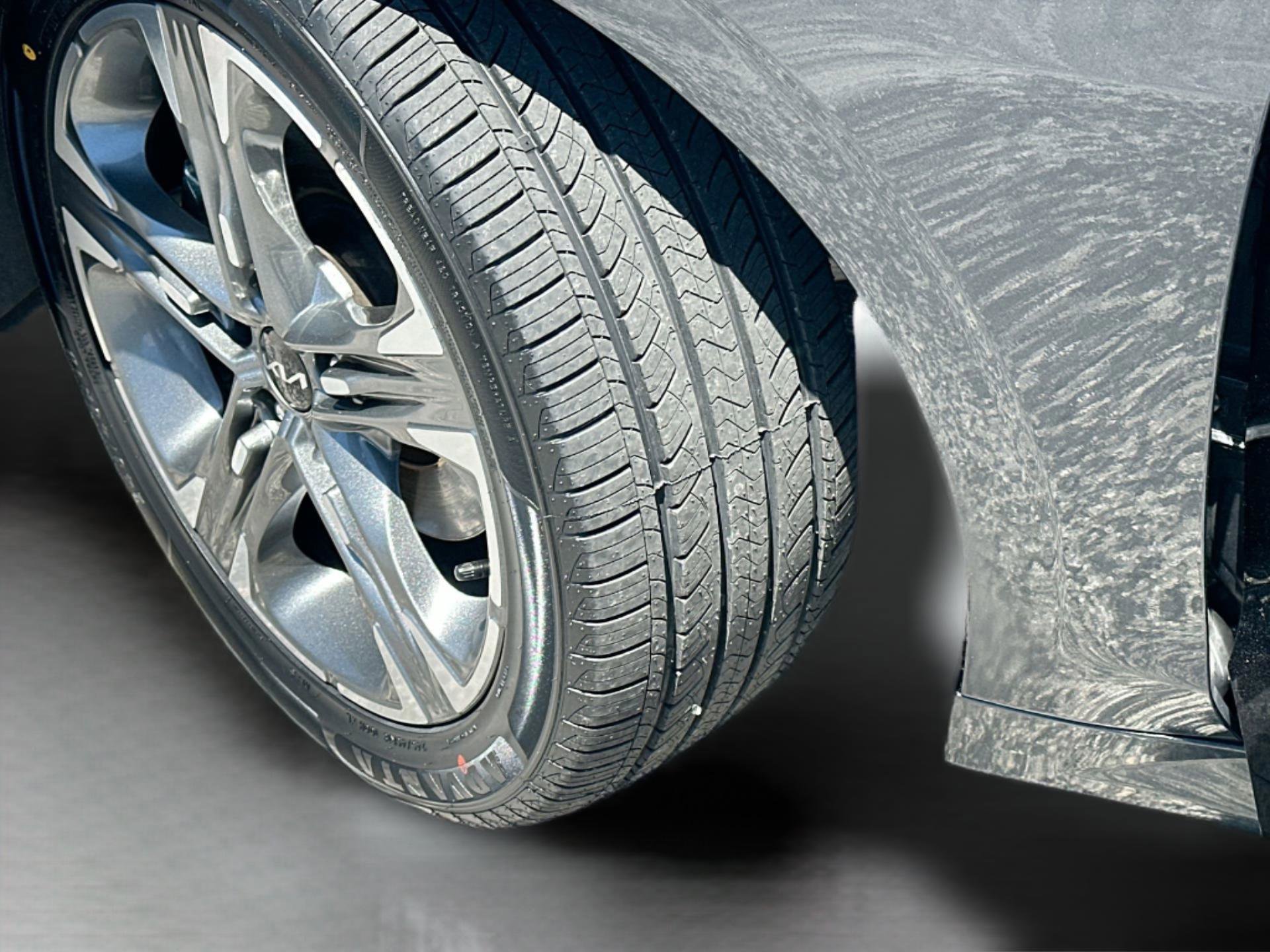 Used 2023 Kia K5 EX image 33