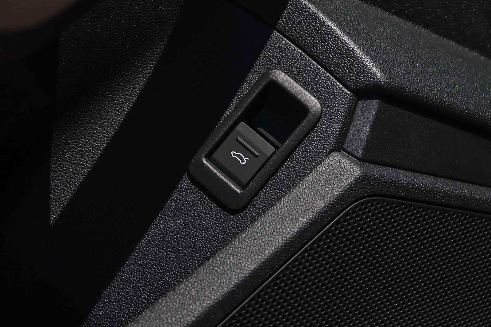 Used 2023 Audi A3 2.0T Premium w/ Convenience Package FWD image 29