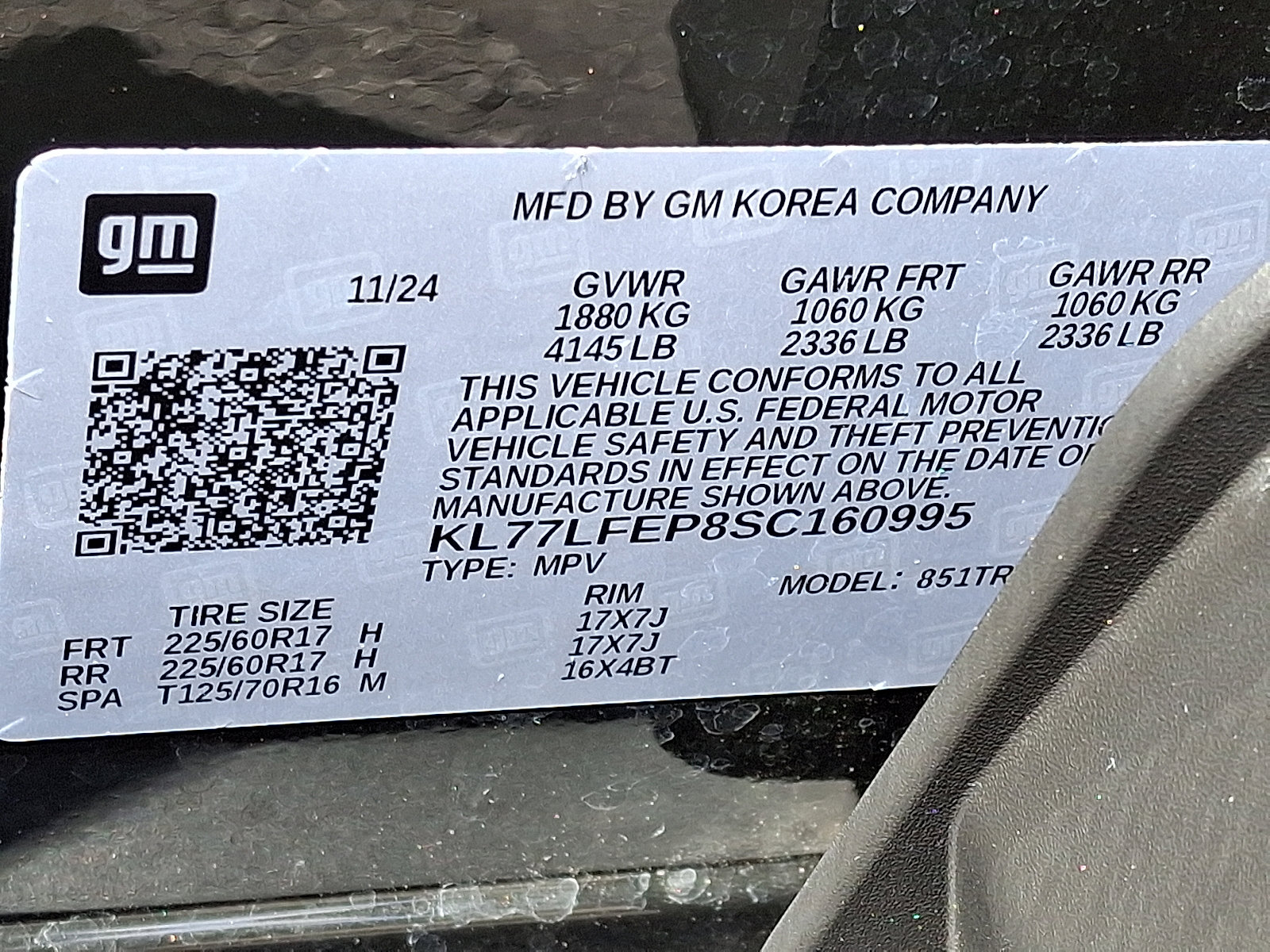 Used 2025 Chevrolet Trax LS image 27