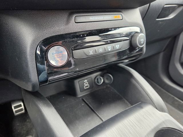 Used 2024 Ford Escape ST-Line w/ Tech Pack #1 AWD/4WD image 10