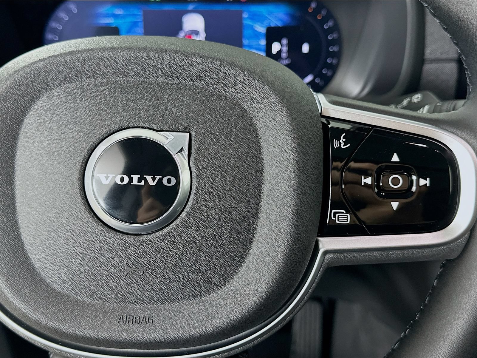 New 2026 Volvo XC90 B6 Ultra w/ Protection Package AWD/4WD image 21