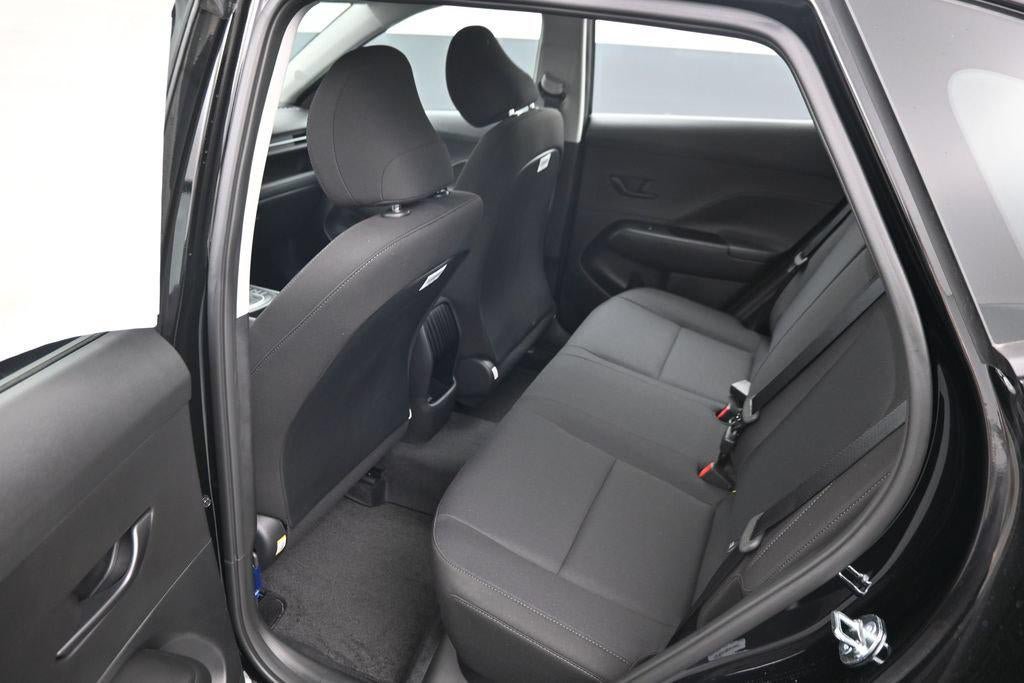 New 2027 Hyundai Kona SE FWD image 10