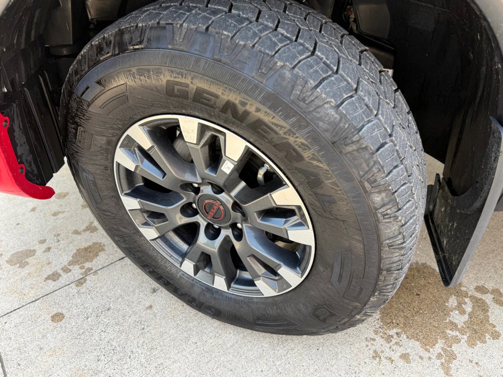 Used 2024 Nissan Titan PRO-4X w/ Pro-4x Convenience Package image 26