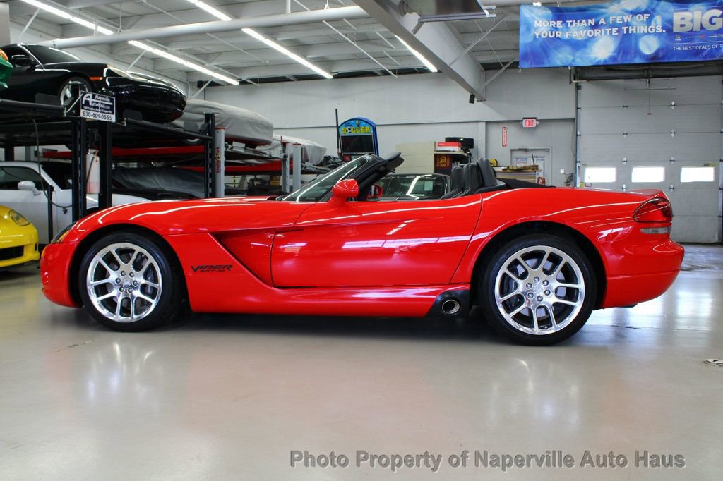 Used 2003 Dodge Viper SRT-10 image 5