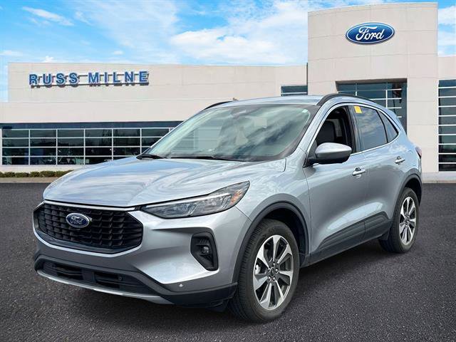 Used 2024 Ford Escape Platinum AWD/4WD image 6