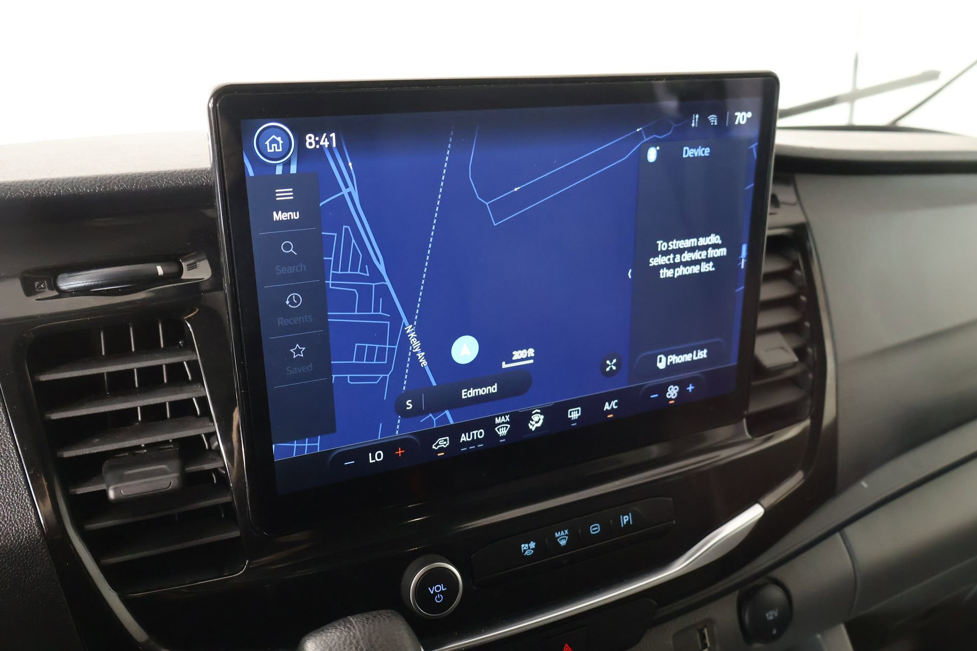 Used 2024 Ford Transit 350 XLT image 7