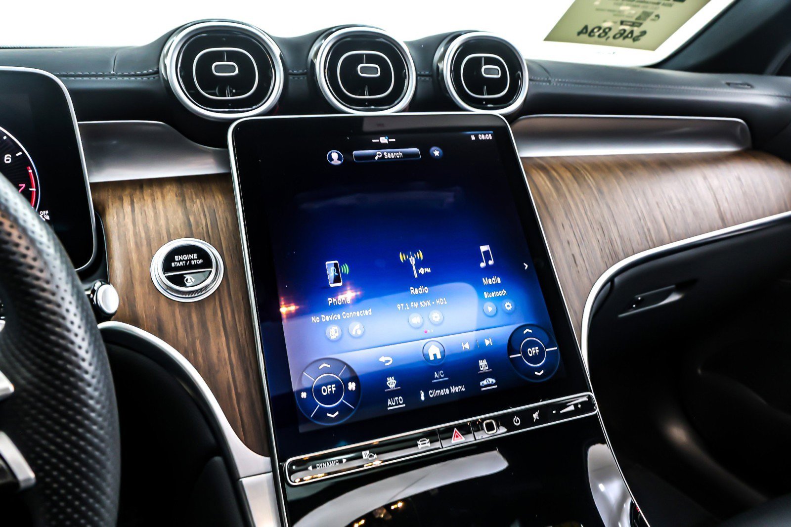 Used 2024 Mercedes-Benz GLC 300 4MATIC w/ AMG Line image 20